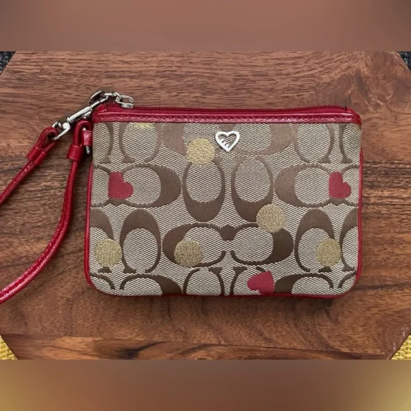 COACH Tan Signature Jacquard w/Gold Dot & Red Heart Set - Picture 3 of 10